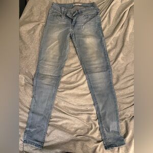 Levi's Women's Sky Blue Skinny Jeans